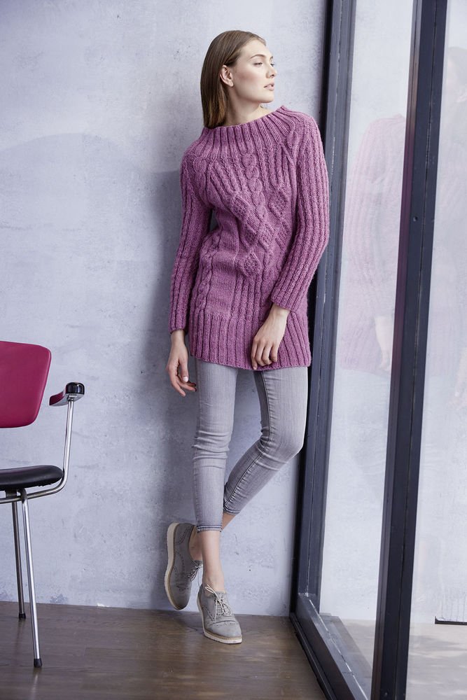 Pullover in Cable Pattern, S10127